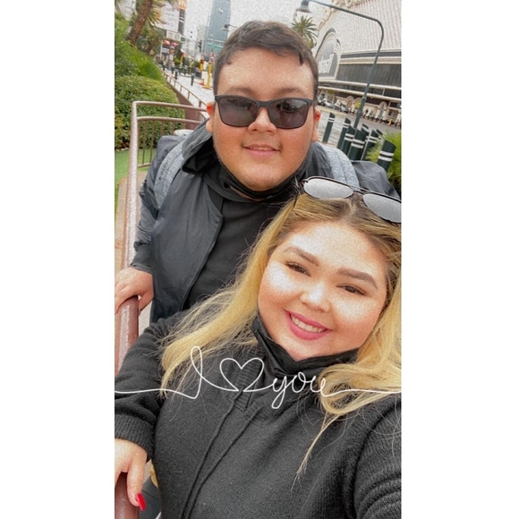 Meet your Posher, Daniel - Picture 1 of 1